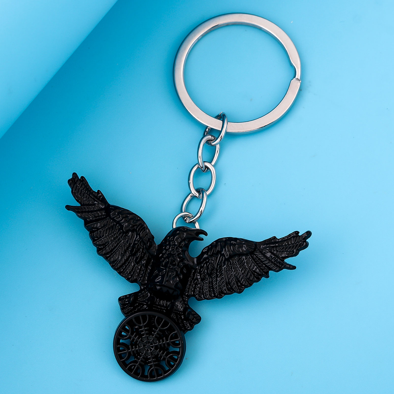 Vintage Viking Black Crow Neck - огляд і ціна Compass Keychain Mini
